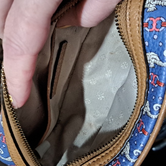 Tory burch limited edition Perry seahorse mini camera crossbody - used - Picture 5 of 9